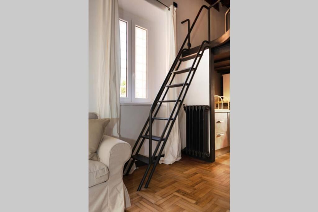 Rufina Open Space Apartment