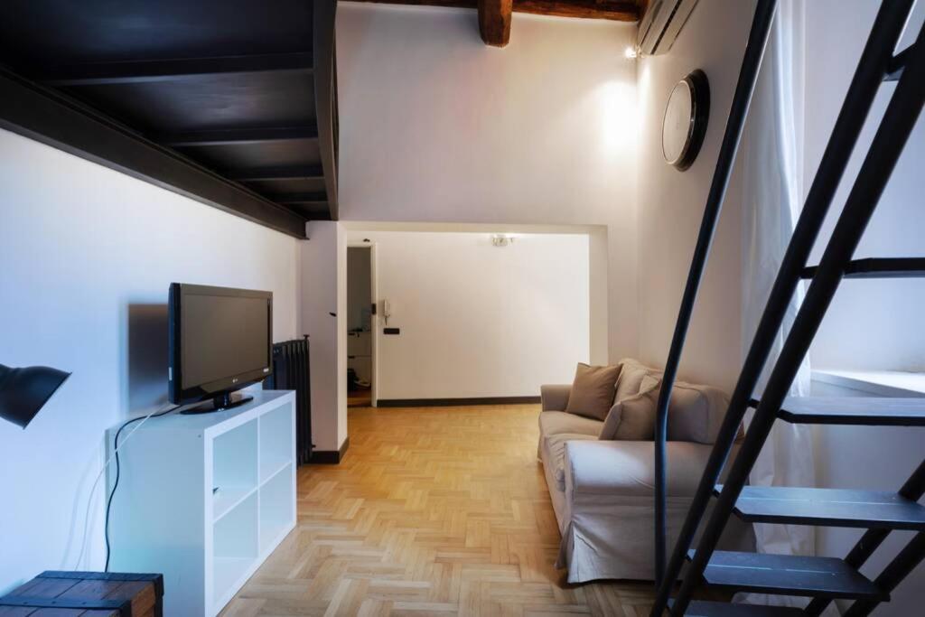 Rufina Open Space Rom
